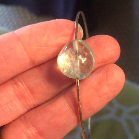 Aquamarine stone in a gold filled cuff bracelet - Picture 9 of 9